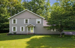 4200 N County Road 1000 E, Hope, IN 47246