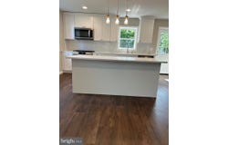10 DELAWARE AVENUE, HAINESPORT, NJ 08036