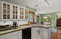 1505 Fox River Pkwy, Waukesha, WI 53189