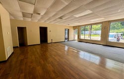 784 N 2nd Avenue, Middleport, OH 45760