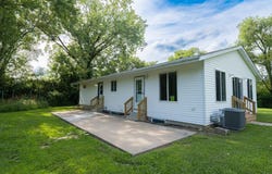 11811 S Romine Road, Canton, IL 61520