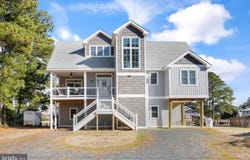 5403 PEARL DR, CHINCOTEAGUE ISLAND, VA 23336