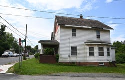 595 N Courtland Street, East Stroudsburg, PA 18301