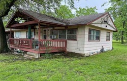 108 S Oak Street, Mulberry, KS 66756