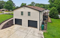 1812 MARA DRIVE, CENTER POINT, AL 35215