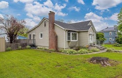 15 Old Walnut Street, Catskill, NY 12414