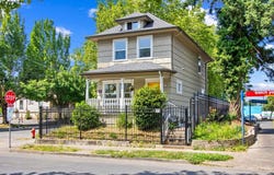 603 NE HALSEY ST, Portland, OR 97232