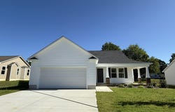 91 Oakfield Trace Drive, Four Oaks, NC 27524