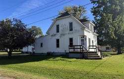 604 S 6TH Street, Cuba, IL 61427