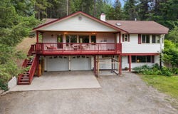 1881 HIGHWAY 25 S, KETTLE FALLS, WA 99141