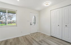 1039 Independence Drive, Kettering, OH 45429