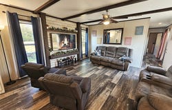 200 W 6th Street, Thornton, TX 76687