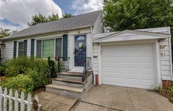 1639 Longwood Drive, Mayfield Heights, OH 44124