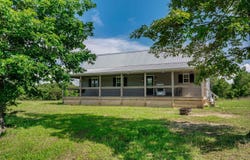 174 County Road 654, Mentone, AL 35984