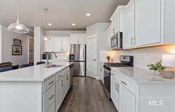 300 S Adventure Way, Kuna, ID 83634