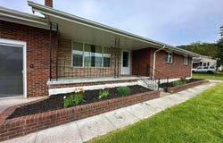 23 Hillcrest Drive, PETERSTOWN, WV 24963