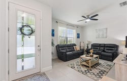 1144 CAVENDER CREEK Road, MINNEOLA, FL 34715