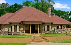 440 Susan Rd, Gladewater, TX 75647