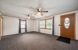 8301 W Weller Street, Yorktown, IN 47396