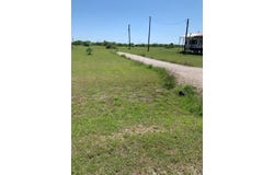 84 Seahorse Dr., Palacios, TX 77465