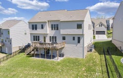 6946 Linn Cove CT, Roanoke, VA 24018
