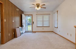 910 18th Street, Vienna, WV 26105