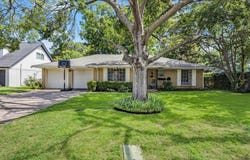 1318 Paisley Drive, Arlington, TX 76015