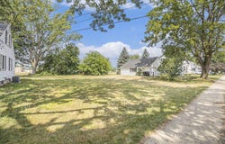 5707 Park Avenue, Hudsonville, MI 49426