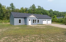 14 Cobbo Lane, West Gardiner, ME 04345