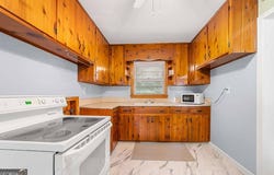 135 5th Avenue, Jonesboro, GA 30236