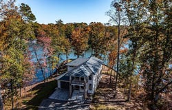 212A Gordon Drive, WEEMS, VA 22576