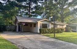 3221 46th Street, Meridian, MS 39305
