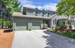 9 Spruce Pond Rd, Franklin, MA 02038
