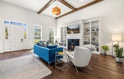 517 SE 6th Street, Bentonville, AR 72712