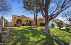 44762 Shadowcrest Drive, Lancaster, CA 93536