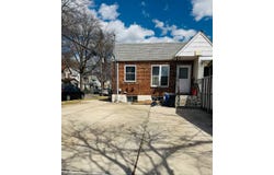 45-53 204 St, Bayside, NY 11361