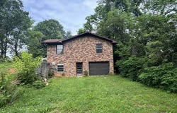 6190 Wisdom Dock Rd, Albany, KY 42602
