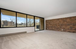 Schaumburg, IL 60193
