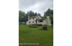 106 Schwabie Turnpike, Kerhonkson, NY 12446