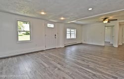 178 N Easton Belmont Pike, Stroudsburg, PA 18360