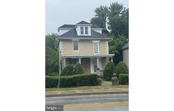 2904 TAYLOR AVE, BALTIMORE, MD 21234
