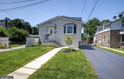 411 ROBERTS AVENUE, CONSHOHOCKEN, PA 19428
