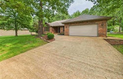 509 Baypoint Drive, Mountain Home, AR 72653