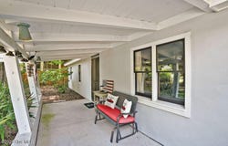 304 E Leonard Street, Southport, NC 28461