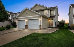 515 Bent Creek Drive, Marion, IA 52302