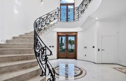 919 92nd St, Surfside, FL 33154