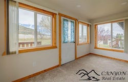 2249 Franklin St, Meeteetse, WY 82433