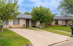 1010 Larisa Circle, Eagle Pass, TX 78852