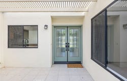 1910 Grand Bahama Drive E, Palm Springs, CA 92264
