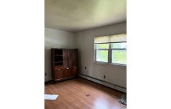 52B Evergreen, W Babylon, NY 11704